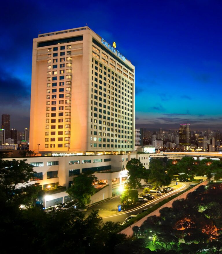 Golden Tulip Sovereign Hotel